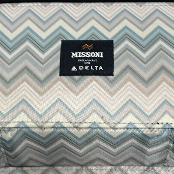 Missoni For Delta Navy Blue Cosmetic Makeup Case Travel Toiletry - Picture 7 of 11